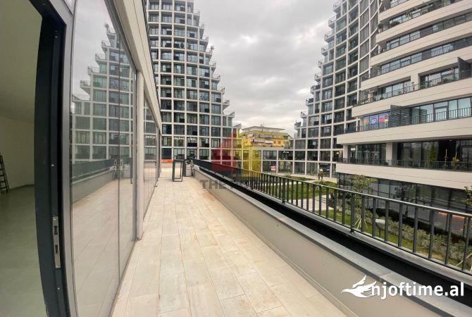 Ambient biznesi me qera 3+1 ne Tirane - 1,590 Euro
