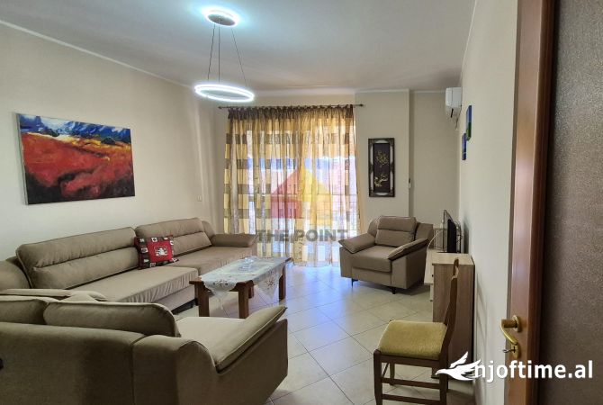 Shtepi me qera 3+1 ne Tirane - 900 Euro