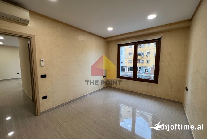 Zyre me qera prane Kompleksit Deliorgji