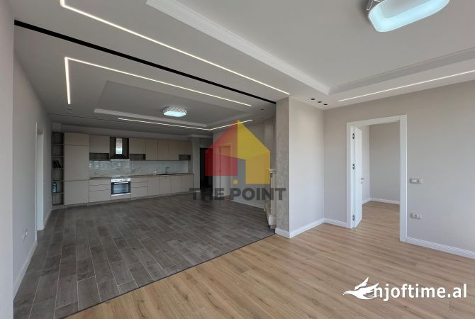 Shtepi ne shitje Apartament ne Tirane, 3+1, Mobilimi Pjeserisht e mobiluar, Pagesa 280,000  Euro.