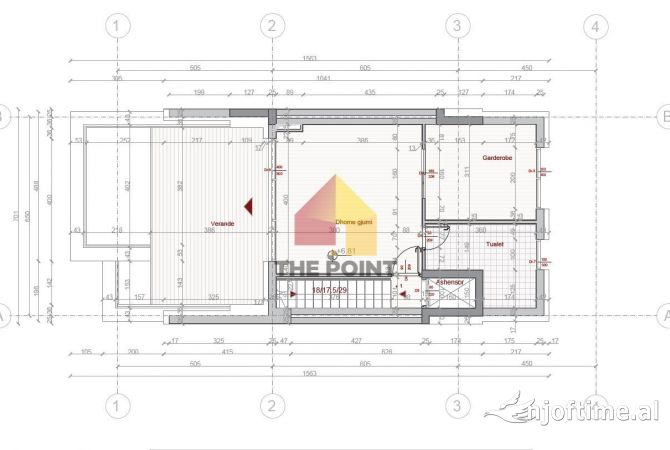 Shtepi ne shitje Vila Luksoze ne Tirane, 3+1, Mobilimi Bosh, pa mobiluar, Pagesa 750,000  Euro.