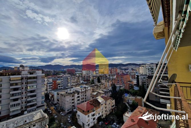 Ambient bisnesi me qera, 157m2, ne Bllok