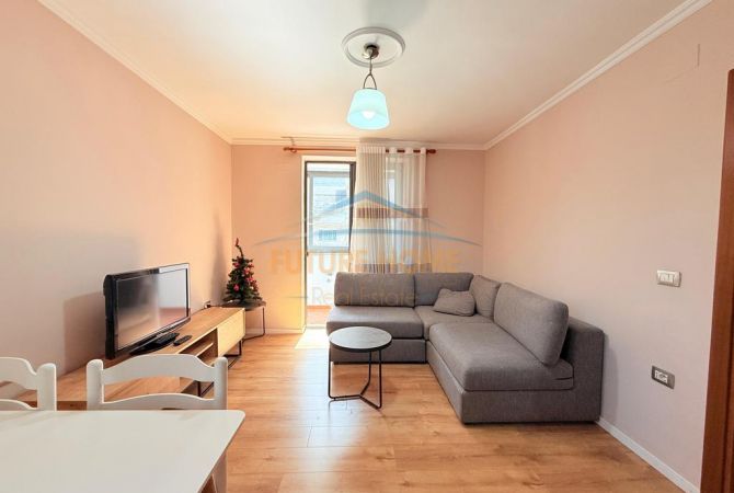Shtepi ne shitje 2+1 ne Tirane - 140,000 Euro