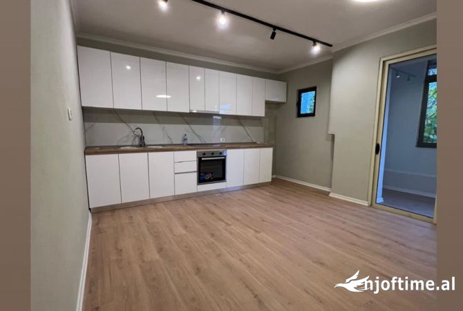 Shtepi ne shitje 1+1 ne Tirane - 83,000 Euro