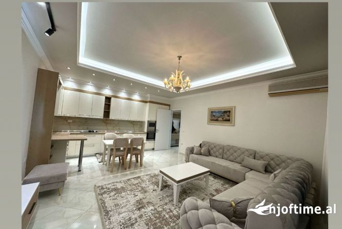 Shtepi ne shitje 3+1 ne Tirane - 227,000 Euro