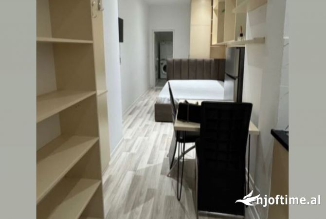 Shtepi me qera Garsoniere ne Tirane - 400 Euro