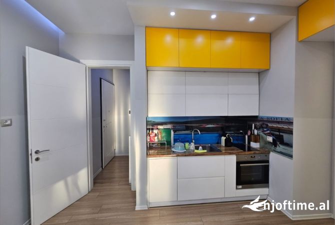 Shtepi me qera 1+1 ne Tirane - 800 Euro