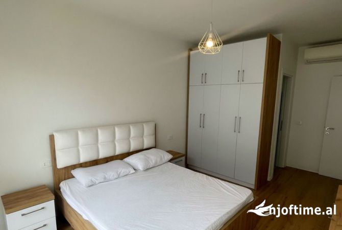 Shtepi me qera 2+1 ne Tirane - 600 Euro