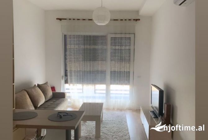 Shtepi me qera 1+1 ne Tirane - 550 Euro