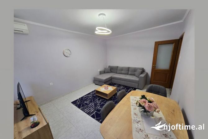 Shtepi me qera 1+1 ne Tirane - 600 Euro