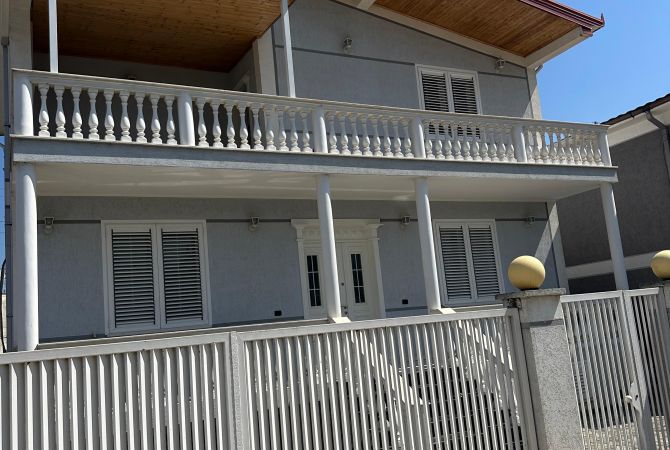 Shtepi me qera 3+1 ne Tirane - 650 Euro