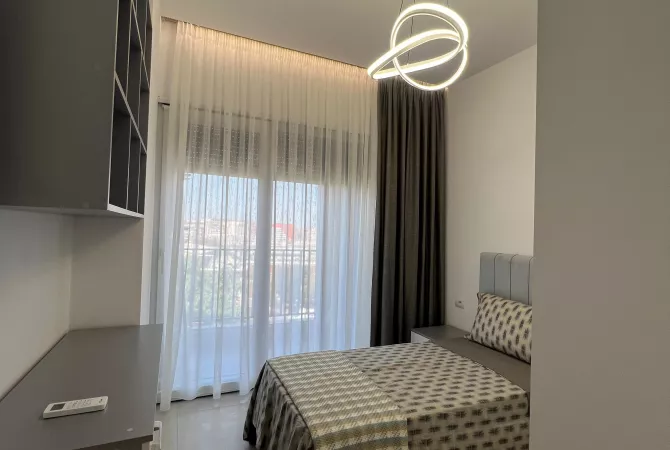 Shtepi me qera Apartament ne Tirane, 2+1, Mobilimi E mobiluar, Pagesa 750  Euro.