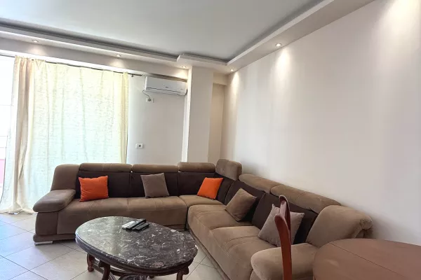 Shtepi ne shitje 2+1 ne Tirane - 158,000 Euro