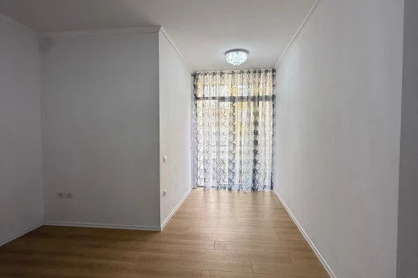 Apartment for sale in Tirana 1+1, Emty