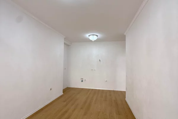 Shtepi ne shitje 2+1 ne Tirane - 112,000 Euro