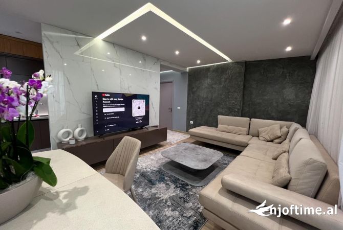 Casa in affitto 2+1 a Tirana - 1,000 Euro