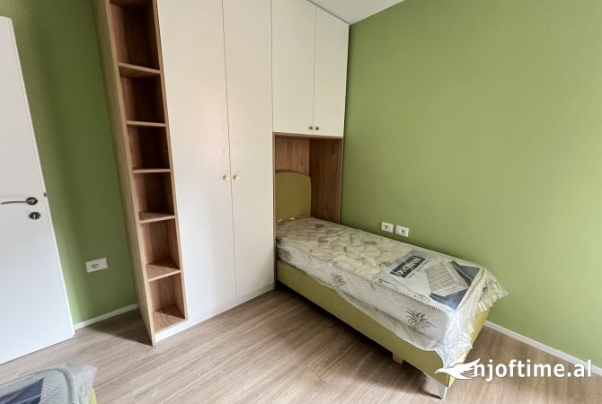 Shtepi me qera Apartament ne Tirane, 2+1, Mobilimi E mobiluar, Pagesa 750  Euro.