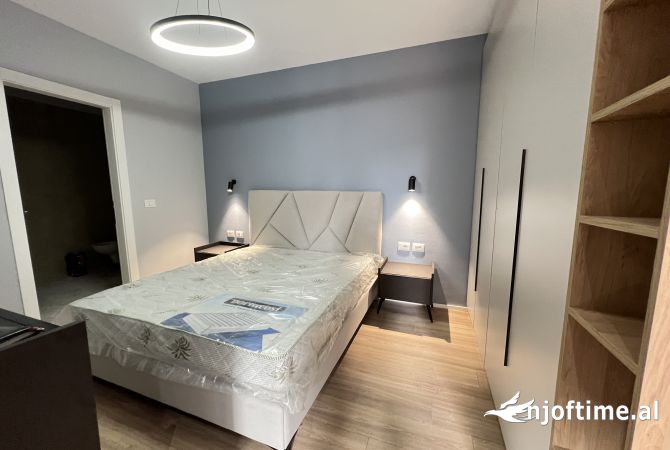 Shtepi me qera Apartament ne Tirane, 2+1, Mobilimi E mobiluar, Pagesa 750  Euro.