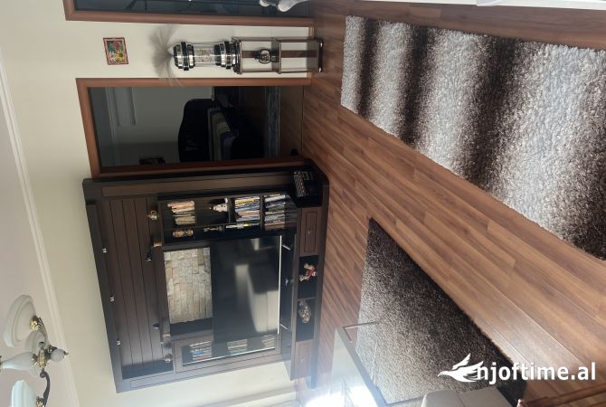 Shtepi me qera 2+1 ne Tirane - 500 Euro