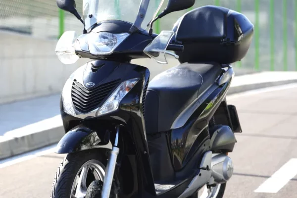 Motorra ne shitje ne Tirane - 2,000 Euro
