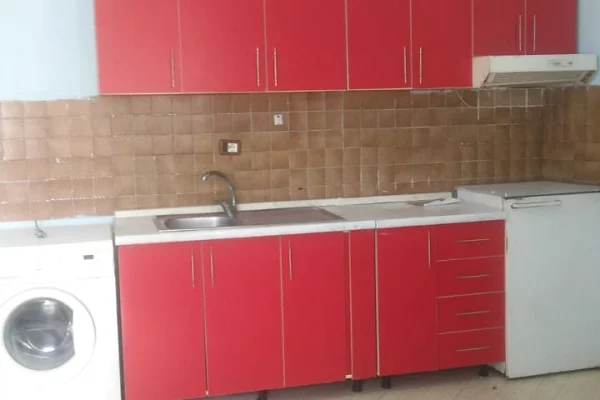 Casa in affitto Garsoniere a Tirana - 27,000 Leke