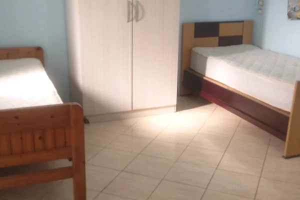 Casa in affitto Garsoniere a Tirana - 27,000 Leke