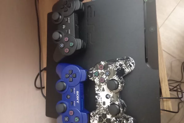 Computers and Electronics  in Tirana - 140 Euro