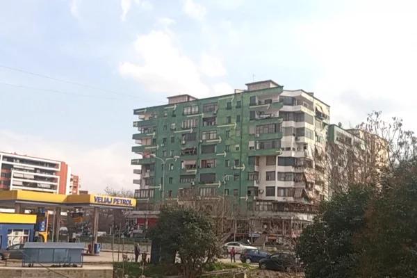 Shtepi me qera 1+1 ne Tirane - 300 Euro