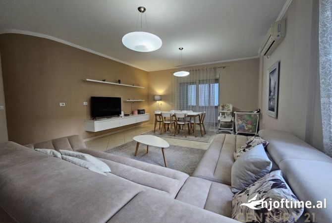 Shtepi ne shitje 2+1 ne Tirane - 235,000 Euro