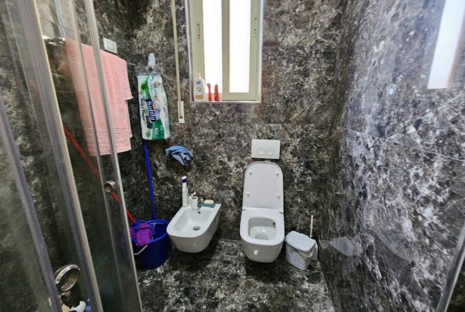 Shtepi ne shitje 1+1 ne Tirane - 188,000 Euro