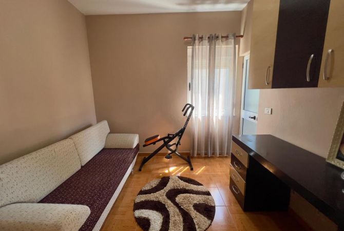 Shtepi ne shitje 2+1 ne Tirane - 199,000 Euro