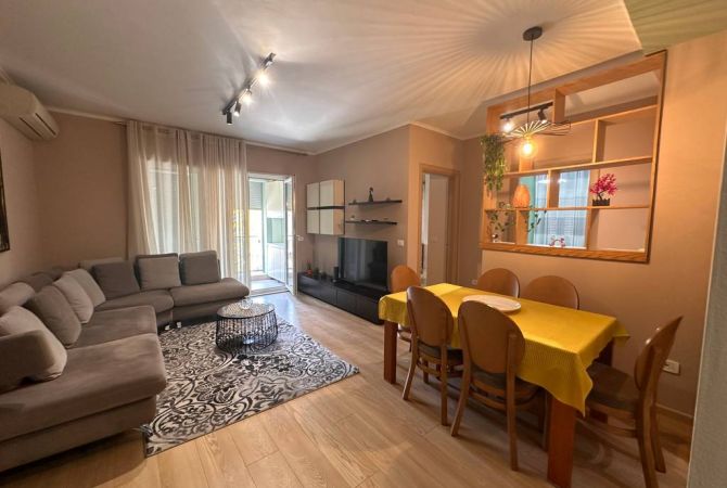 Shtepi ne shitje 2+1 ne Tirane - 182,000 Euro