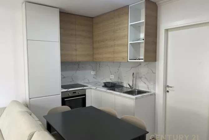 Shtepi me qera 2+1 ne Tirane - 750 Euro