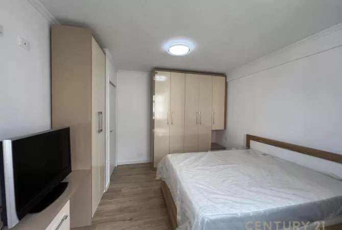 Shtepi me qera Apartament ne Tirane, 2+1, Mobilimi E mobiluar, Pagesa 750  Euro.