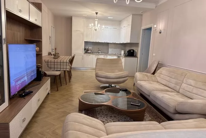Shtepi ne shitje 2+1 ne Tirane - 280,000 Euro