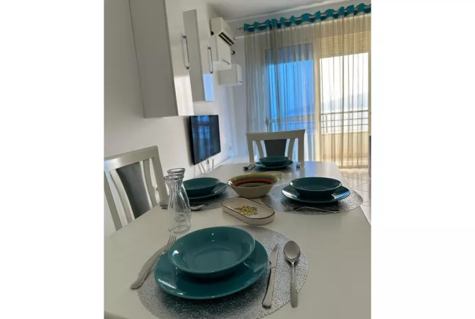 Shtepi ne shitje Penthose(kati i fundit panoramik) ne Sarande, 2+1, Mobilimi E mobiluar, Pagesa 280,000  Euro.