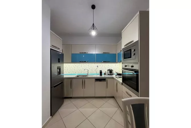 Shtepi ne shitje Penthose(kati i fundit panoramik) ne Sarande, 2+1, Mobilimi E mobiluar, Pagesa 280,000  Euro.