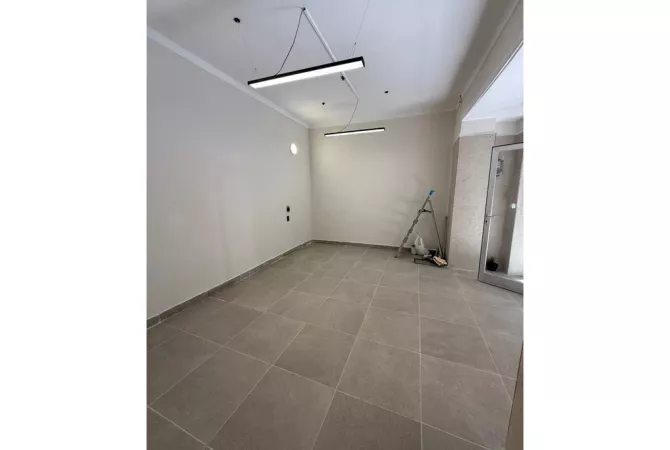 Business Property for Rent 1+1 in Tirana - 500 Euro