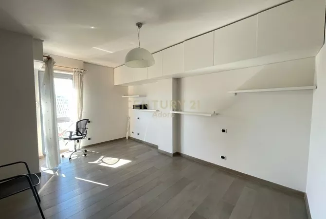 JEPET ME QIRA APARTAMENT PER ZYRE TEK TORRE DRINI, NE QENDER TE TIRANES