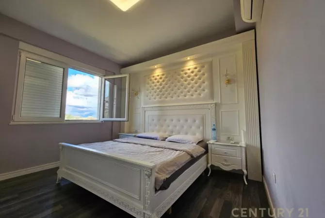 Shtepi ne shitje 3+1 ne Tirane - 280,000 Euro