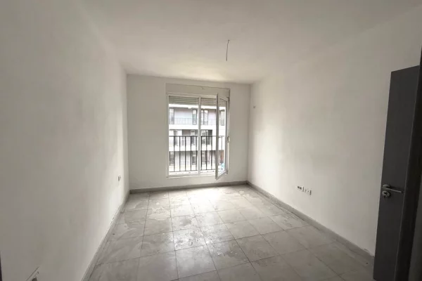 Shtepi me qera 2+1 ne Tirane - 600 Euro