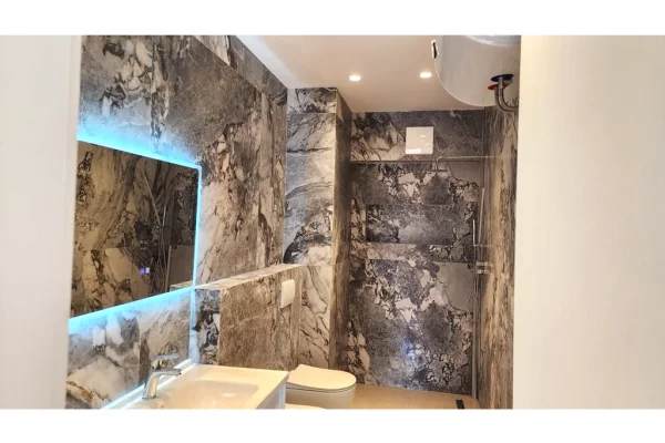 Shtepi me qera 1+1 ne Tirane - 1,300 Euro