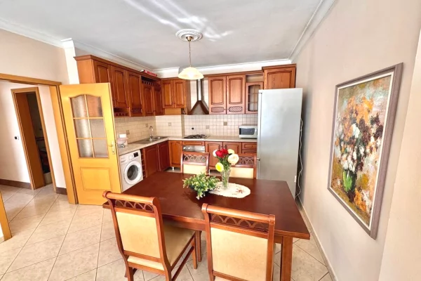 Casa in affitto 2+1 a Tirana - 800 Euro