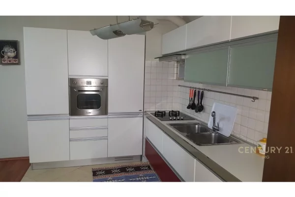 Shtepi me qera 1+1 ne Tirane - 600 Euro