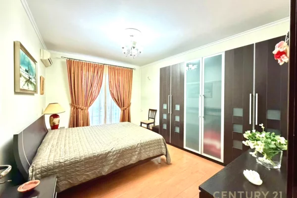 Shtepi me qera Apartament ne Tirane, 2+1, Mobilimi E mobiluar, Pagesa 650  Euro.