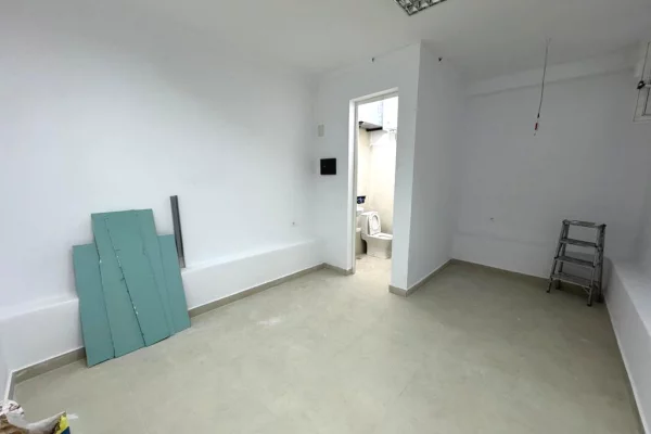 Ambient biznesi ne shitje 1+1 ne Tirane - 260,000 Euro
