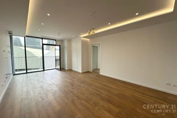 Ambient biznesi me qera 3+1 ne Tirane - 1,600 Euro