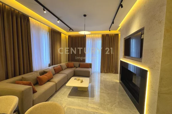 Shtepi me qera Apartament ne Tirane, 3+1, Mobilimi E mobiluar, Pagesa 3,000  Euro.