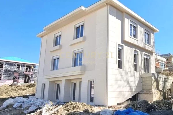 Shtepi ne shitje 5+1 ne Tirane - 1,400,000 Euro