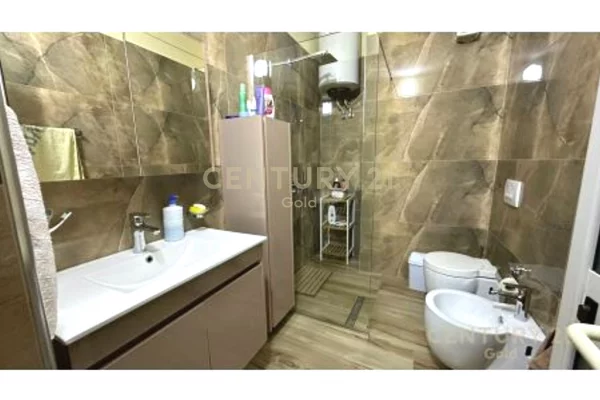 Apartment for sale in Tirana 2+1, Furnished